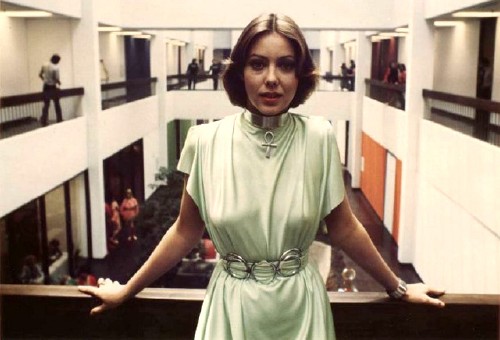 Jenny Agutter als Jessica Jenny Agutter als Jessica