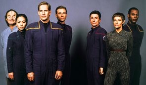 (c) Paramount (c) Paramount